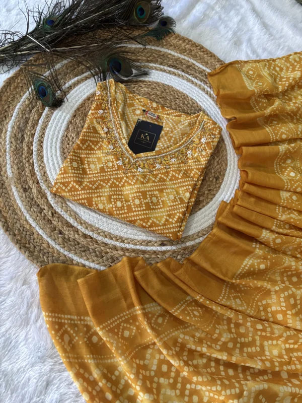 Yellow Pure Mul Cotton Dupatta Set with Handwork