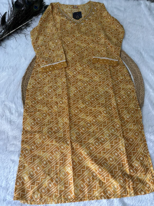 Yellow Pure Mul Cotton Dupatta Set with Handwork - Image 3