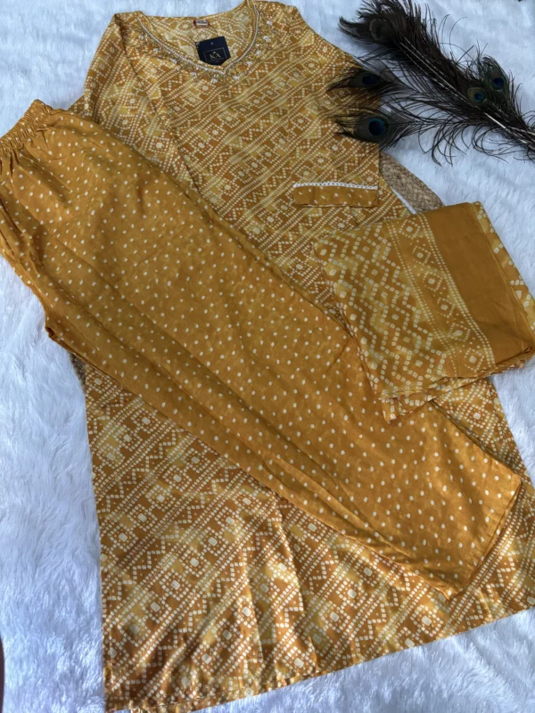 Yellow Pure Mul Cotton Dupatta Set with Handwork - Image 5