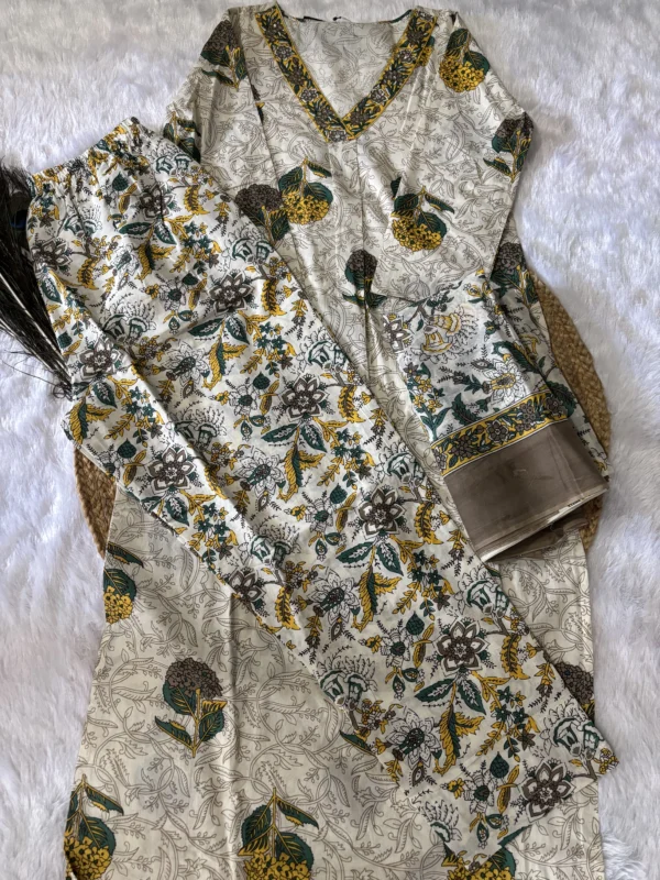 White Pure Cotton Block Print Kurta Set with Straight Pant and Dupatta - Image 5