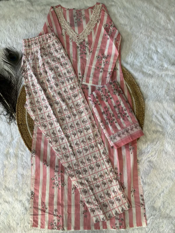 Pink Pure Cotton Straight Kurta Set with Handwork and Lace on V Neck - Image 5