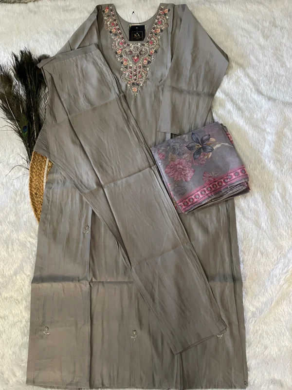 Grey Modal Silk Kurta Set with Handwork V Neck and Jimmi Chinon Dupatta - Image 4