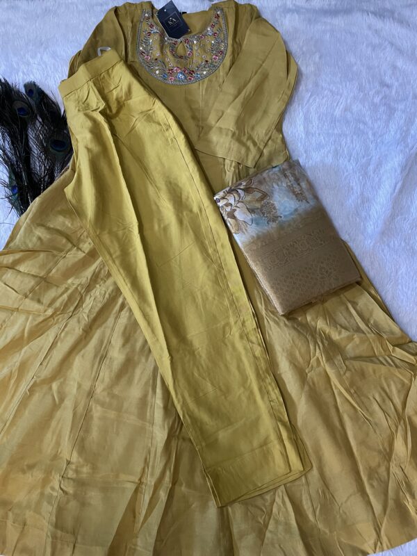 Mustard yellow Solid Silk Umbrella Kurta Set with Neck Work - Image 4