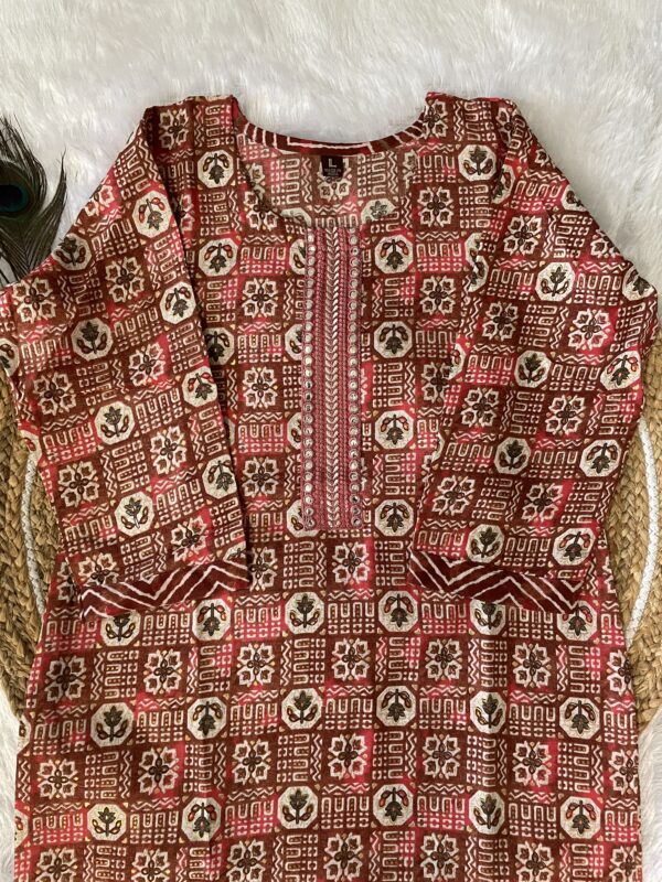 Maroon Red Pure Cotton Straight Kurta Set with Chinnon Dupatta - Image 5
